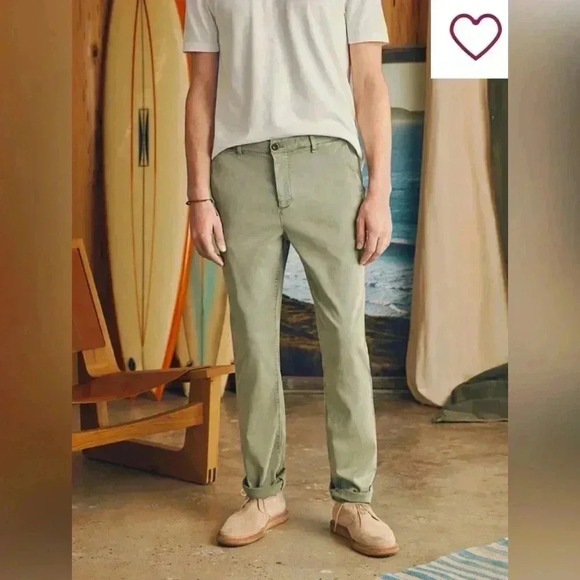 Faherty
Coastline Stretch Chino Mountain Olive Size 29 (30”
Inseam) - Picture 4 of 8